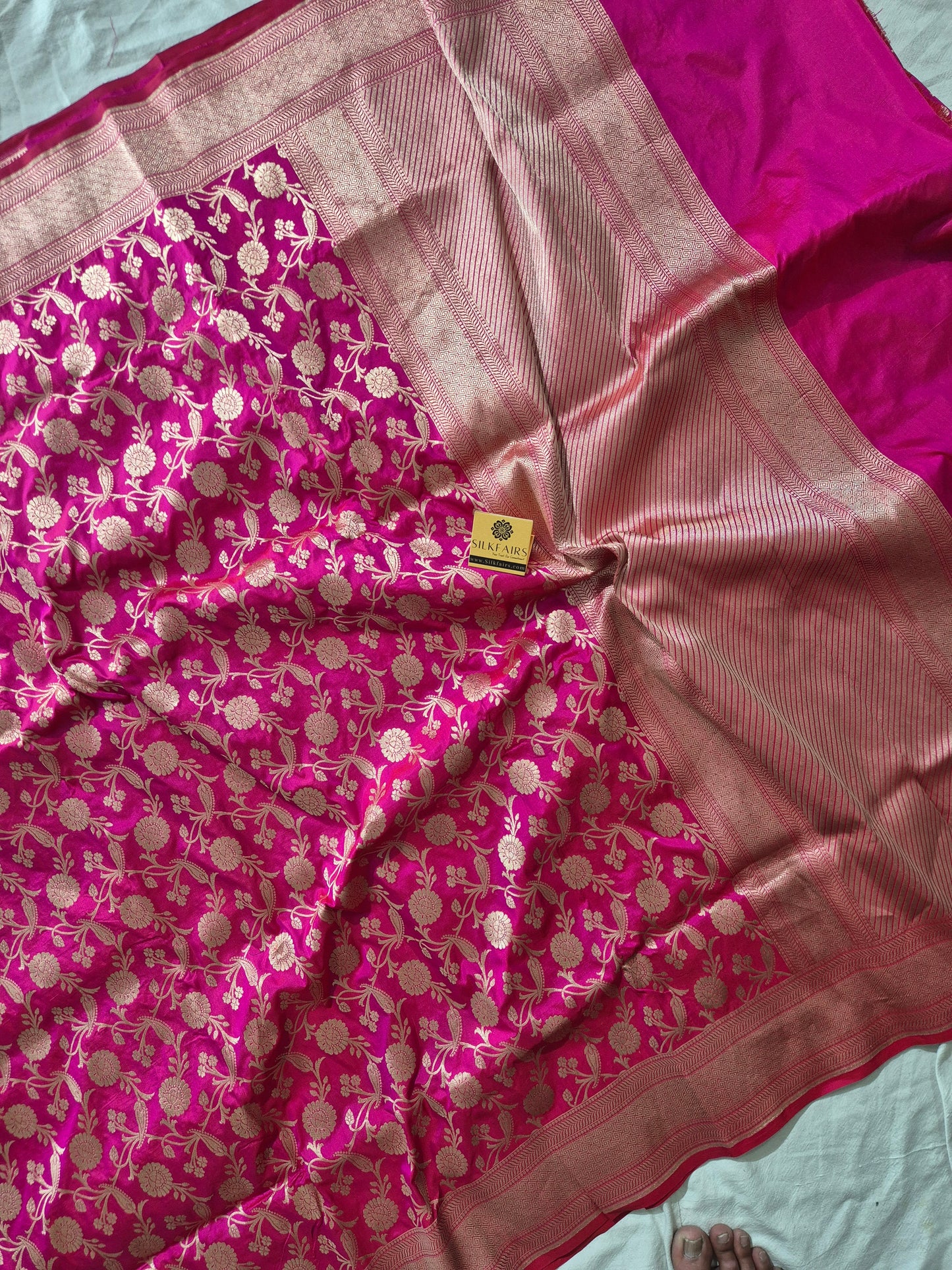 Pure Katan Silk Banarasi Handloom Saree -All Over Work