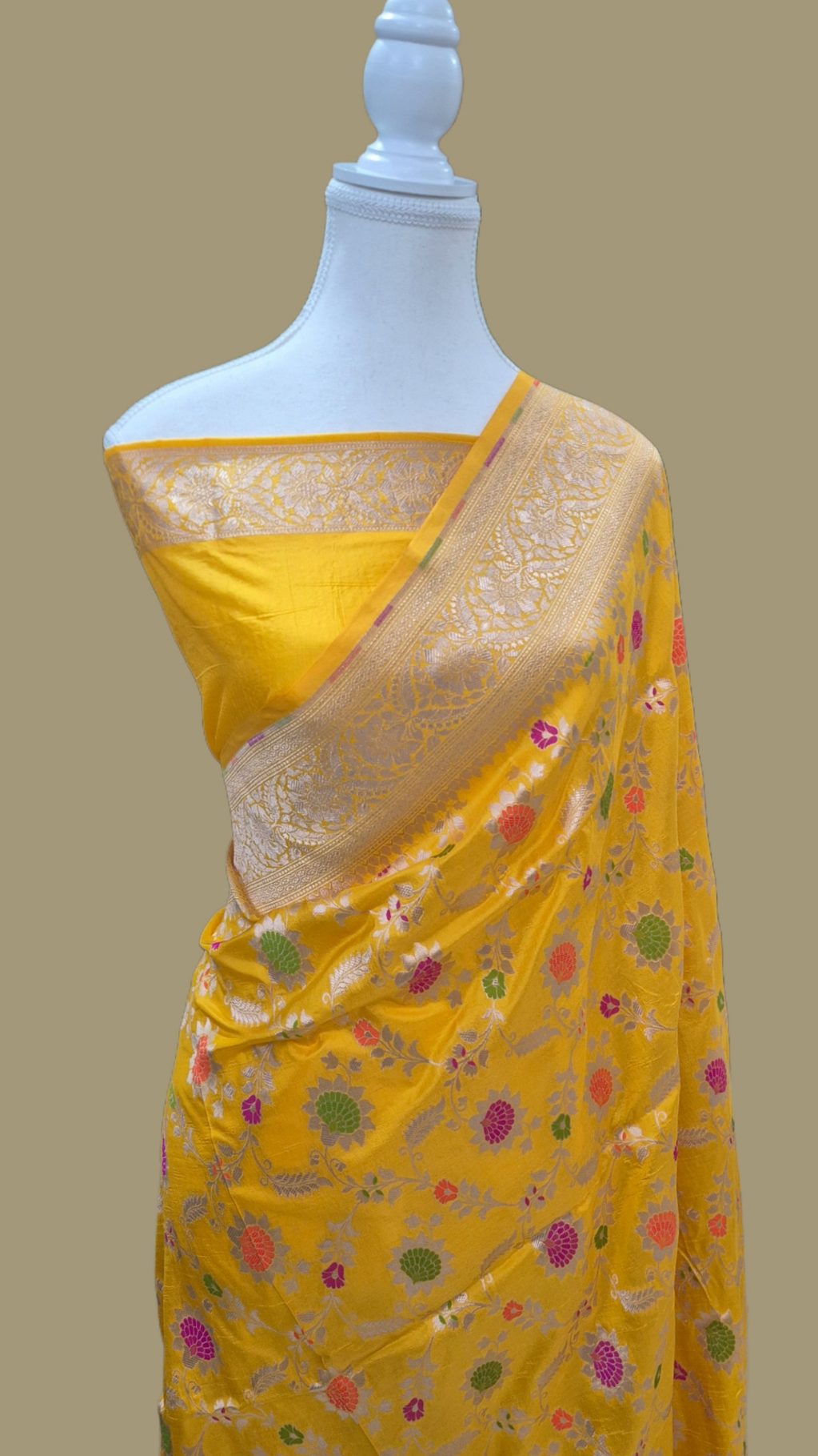 Pure Katan Silk Banarasi Handloom Saree -All Over Work