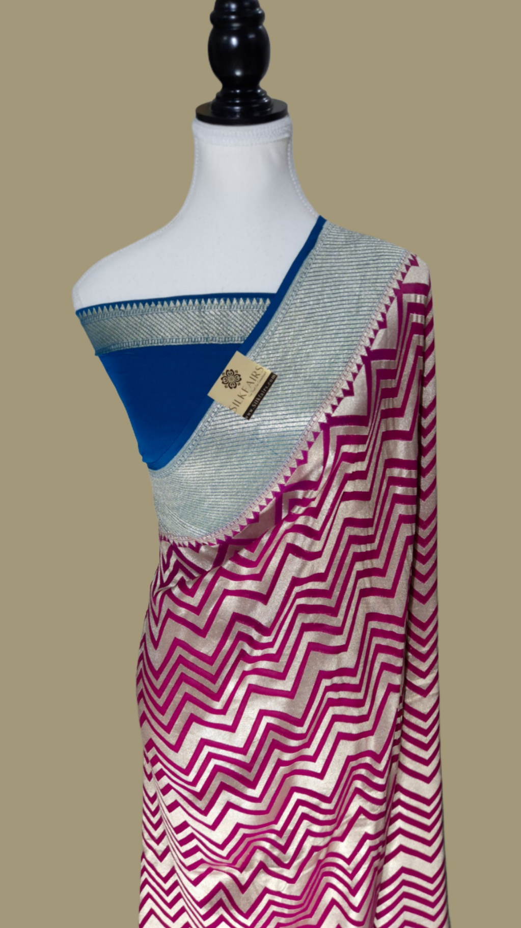 Khaddi Georgette Handloom Banarasi Saree