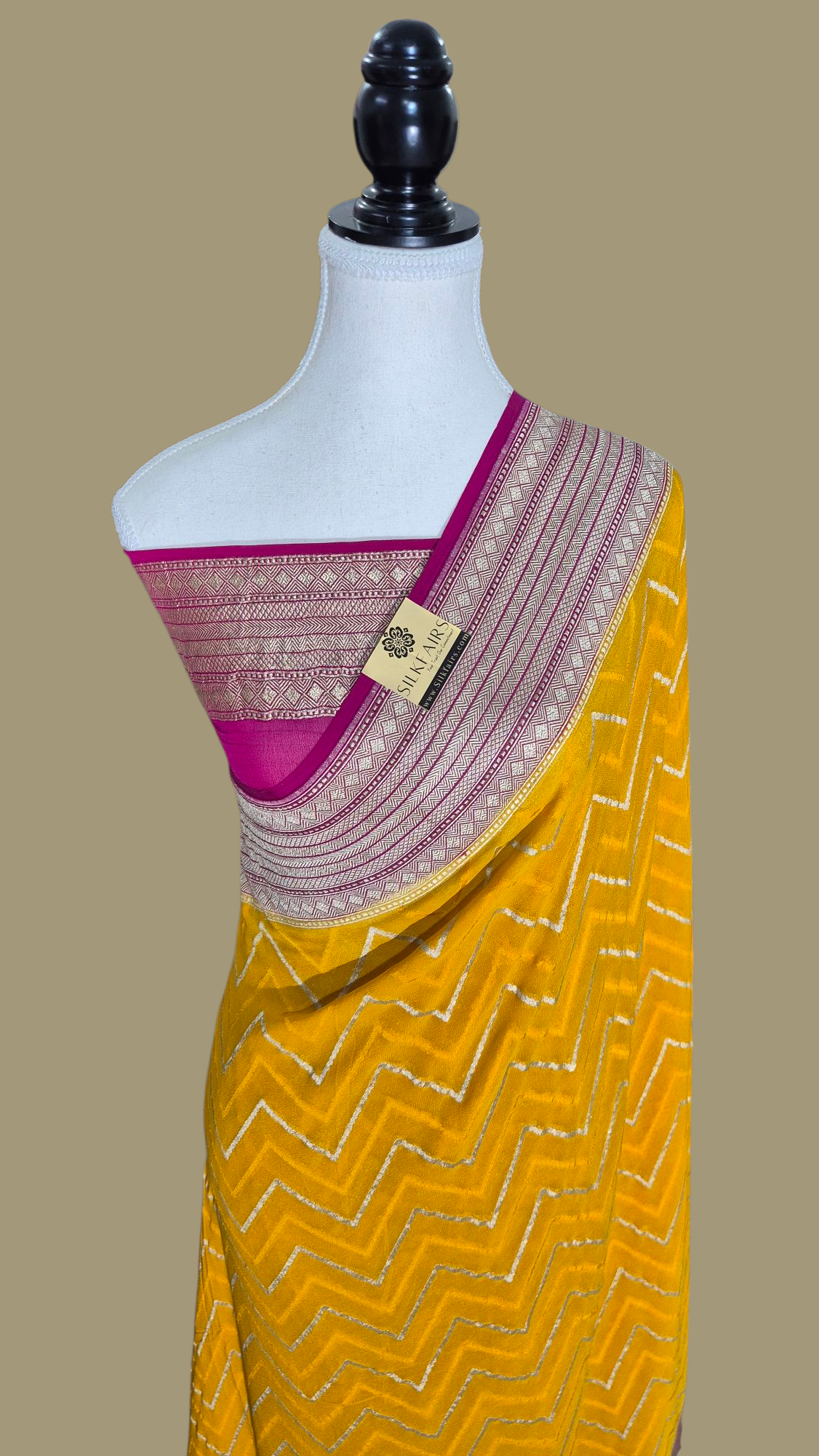Khaddi Georgette Handloom Banarasi Saree